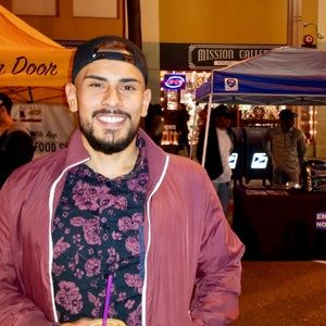 Meet your Posher, Emmanuel